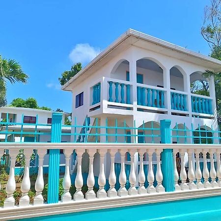 Los Delfines Hotel & Dive Center Pulau Little Corn Bagian luar foto