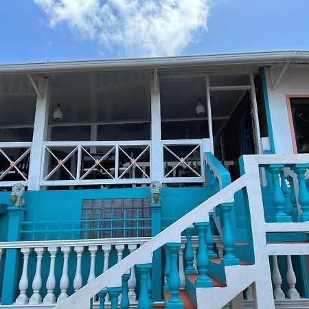 Los Delfines Hotel & Dive Center Pulau Little Corn Bagian luar foto